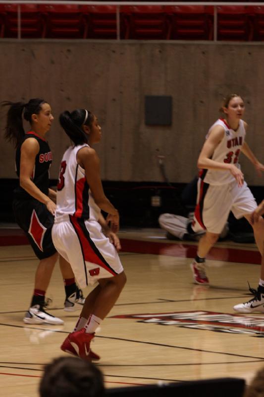 2010-12-20 19:30:13 ** Basketball, Diana Rolniak, Iwalani Rodrigues, Southern Oregon, Utah Utes, Women's Basketball ** 