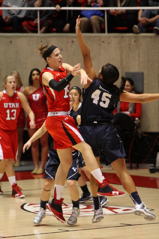 2012-12-08 15:20:43 ** Basketball, BYU, Damenbasketball, Michelle Plouffe, Rachel Messer, Utah Utes ** 