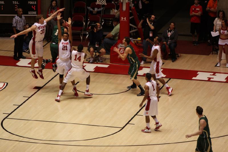 2012-11-16 20:18:22 ** Basketball, Men's Basketball, Sacramento State, Utah Utes ** 