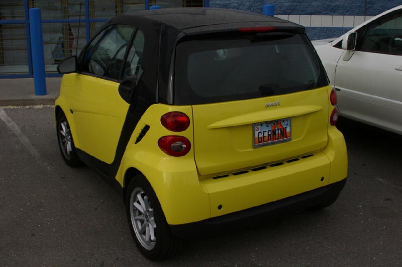 2008-05-03 18:08:10 ** Smart ** My smart with the new license plate.