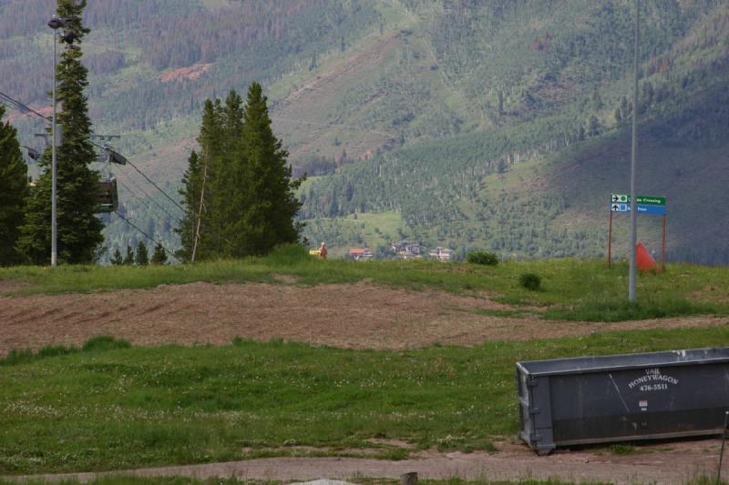 2006-07-23 15:54:06 ** Vail ** Das Tal von Vail, wie es von der Bergspitze aus zu sehen ist. 2006-07-23 15:54:06 ** Vail ** Das Tal von Vail, wie es von der Bergspitze aus zu sehen ist.