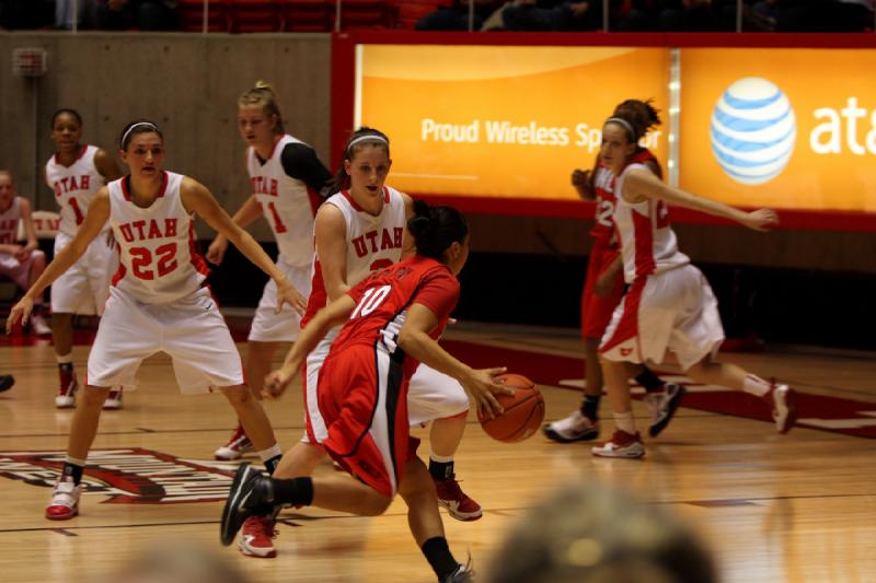 2010-01-16 15:37:59 ** Basketball, Damenbasketball, Halie Sawyer, Janita Badon, Kalee Whipple, Sasha McKinnon, Taryn Wicijowski, UNLV, Utah Utes ** 