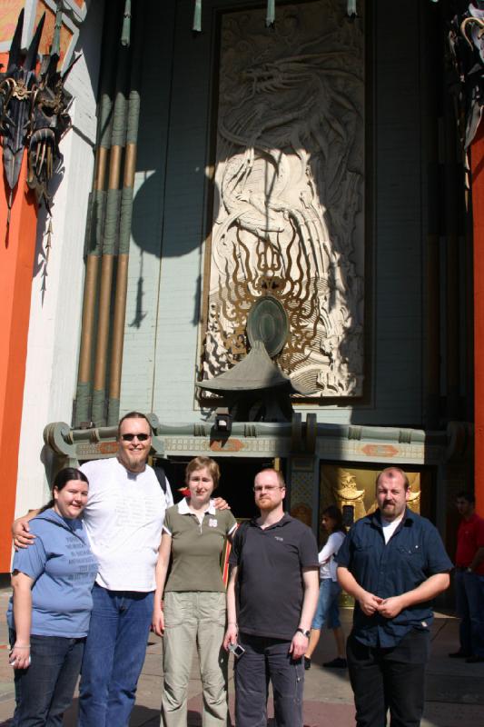 2007-10-14 11:04:42 ** California, Erica, Ruben ** Erica, Ruben, Tanja, Dirk and Andreas at the Chinese Theatre. 2007-10-14 11:04:42 ** California, Erica, Ruben ** Erica, Ruben, Tanja, Dirk and Andreas at the Chinese Theatre.