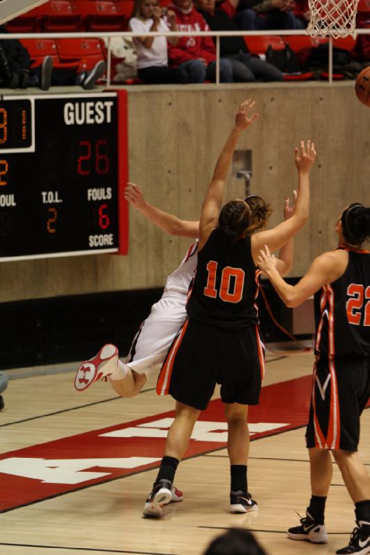 2011-12-06 20:29:34 ** Basketball, Damenbasketball, Idaho State, Michelle Plouffe, Utah Utes ** 