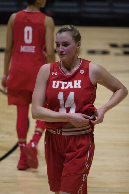 2016-12-10 19:24:27 ** Basketball, BYU, Kiana Moore, Paige Crozon, Utah Utes, Women's Basketball ** 