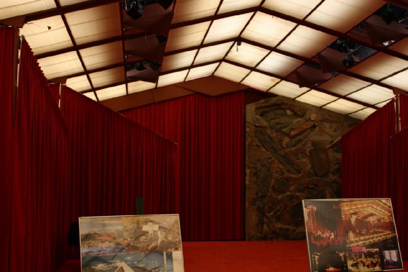 2007-04-14 15:26:34 ** Phoenix, Taliesin West ** Theater stage.