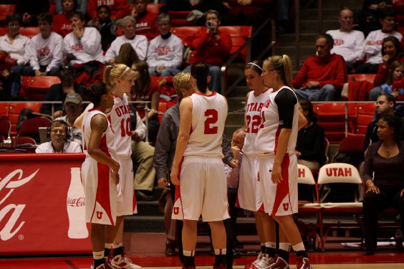 2010-01-16 16:40:49 ** Basketball, Halie Sawyer, Janita Badon, Josi McDermott, Kalee Whipple, Taryn Wicijowski, UNLV, Utah Utes, Women's Basketball ** 