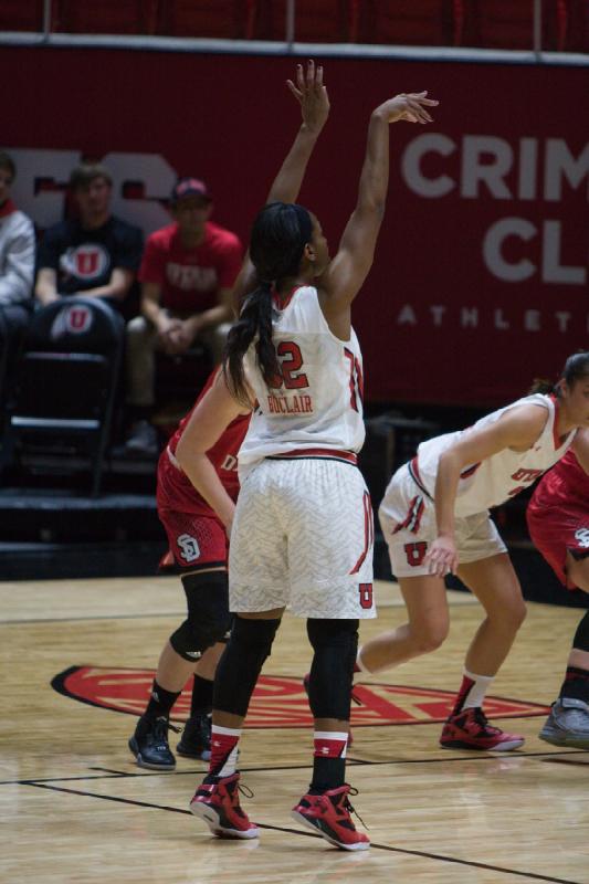 2015-11-13 17:37:48 ** Basketball, Damenbasketball, Malia Nawahine, South Dakota, Tanaeya Boclair, Utah Utes ** 