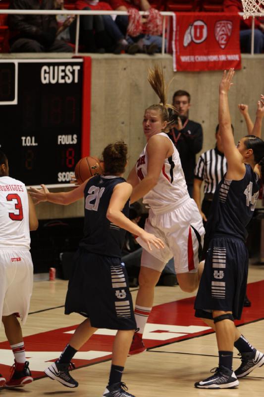 2012-11-27 20:19:46 ** Basketball, Damenbasketball, Iwalani Rodrigues, Taryn Wicijowski, Utah State, Utah Utes ** 