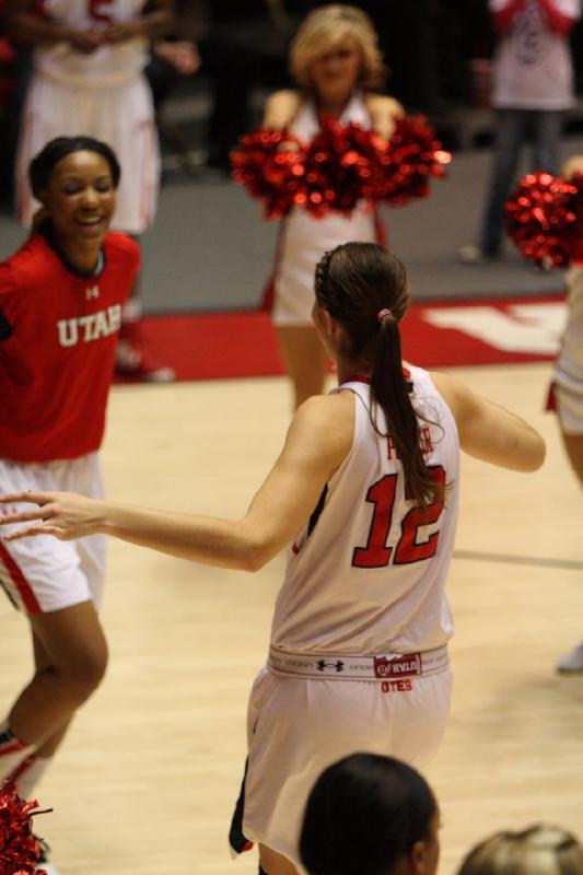 2014-03-02 14:03:59 ** Ariel Reynolds, Basketball, Emily Potter, UCLA, Utah Utes, Women's Basketball ** 