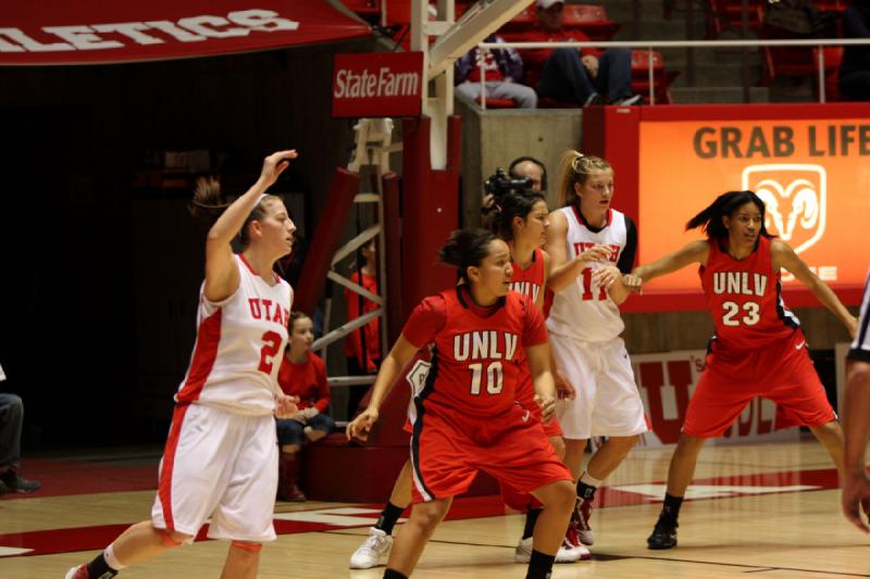 2010-01-16 15:39:28 ** Basketball, Damenbasketball, Kalee Whipple, Taryn Wicijowski, UNLV, Utah Utes ** 