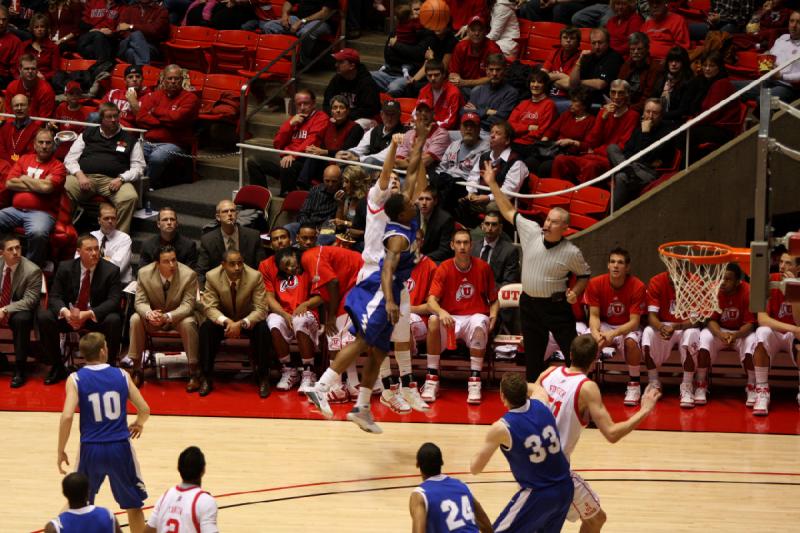 2010-01-23 17:05:24 ** Air Force, Basketball, David Foster, Jace Tavita, Men's Basketball, Utah Utes ** 