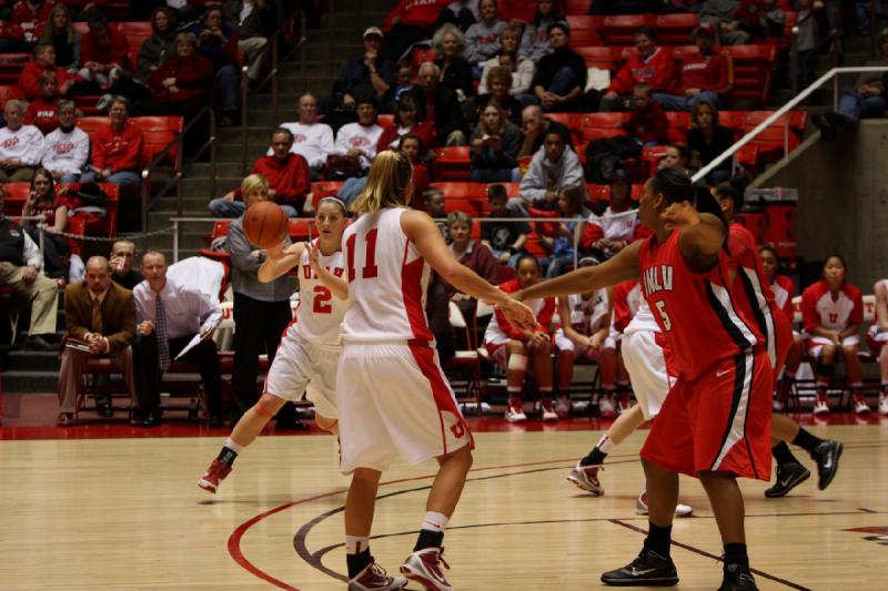 2010-01-16 16:17:09 ** Basketball, Kalee Whipple, Taryn Wicijowski, UNLV, Utah Utes, Women's Basketball ** 