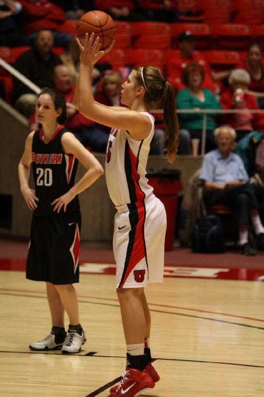 2010-12-20 20:32:02 ** Basketball, Michelle Plouffe, Southern Oregon, Utah Utes, Women's Basketball ** 2010-12-20 20:32:02 ** Basketball, Michelle Plouffe, Southern Oregon, Utah Utes, Women's Basketball **