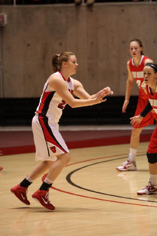 2011-02-19 17:16:22 ** Allison Gida, Basketball, Damenbasketball, New Mexico Lobos, Utah Utes ** 