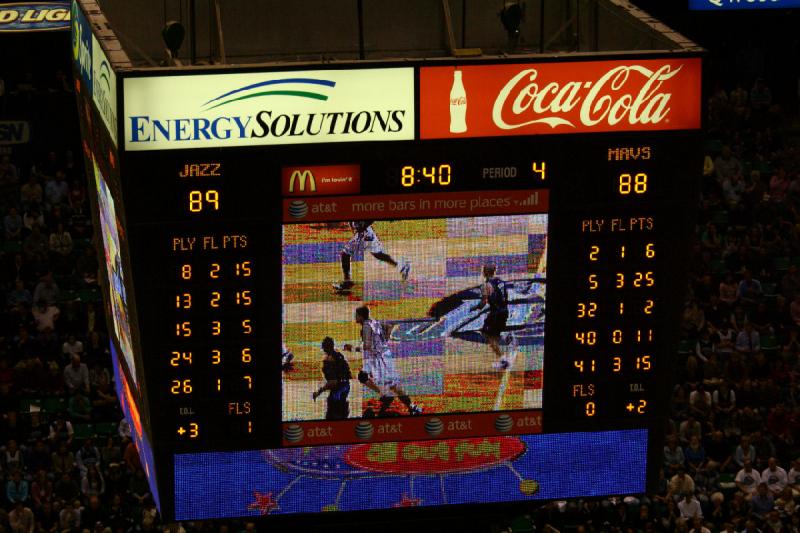2008-03-03 20:58:16 ** Basketball, Utah Jazz ** Video cube above the court.