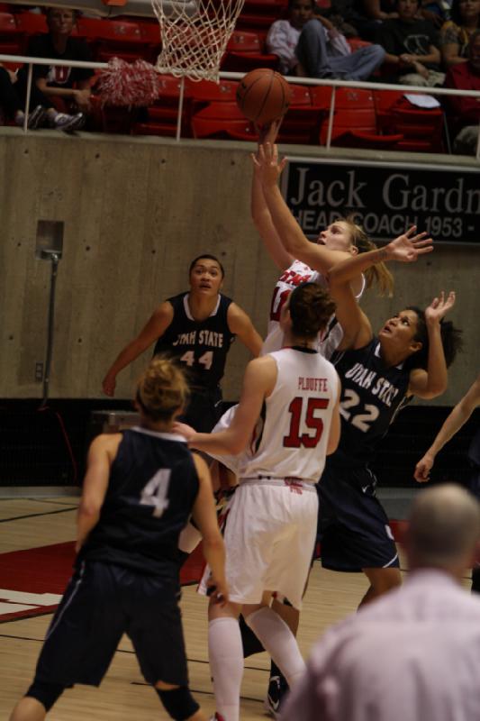 2012-03-15 20:11:22 ** Basketball, Michelle Plouffe, Taryn Wicijowski, Utah State, Utah Utes, Women's Basketball ** 