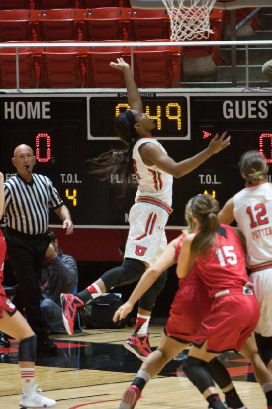 2015-11-13 17:31:25 ** Basketball, Emily Potter, South Dakota, Tanaeya Boclair, Utah Utes, Women's Basketball ** 