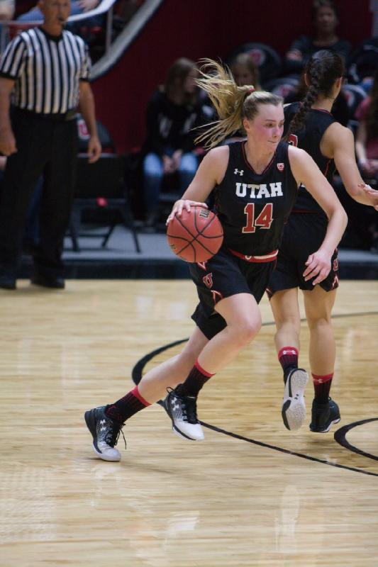 2017-02-03 20:37:57 ** Basketball, Damenbasketball, Malia Nawahine, Paige Crozon, Utah Utes, Washington ** 