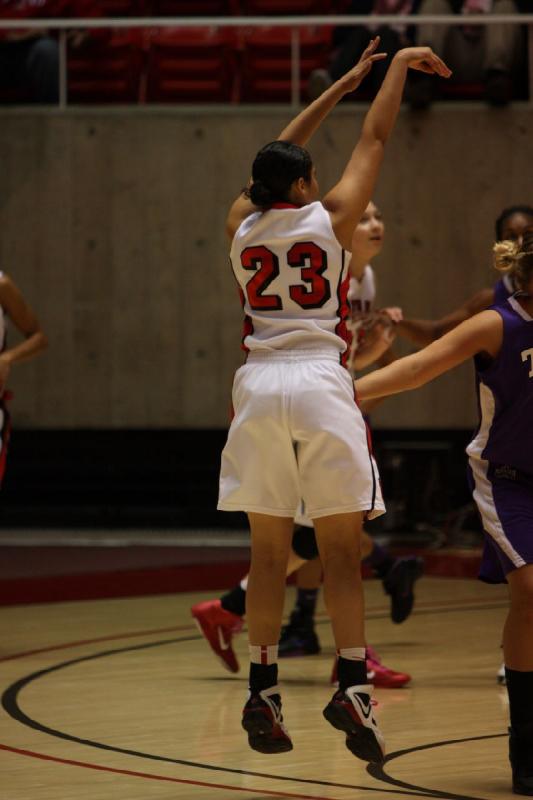 2011-01-22 18:08:40 ** Basketball, Brittany Knighton, Diana Rolniak, TCU, Utah Utes, Women's Basketball ** 