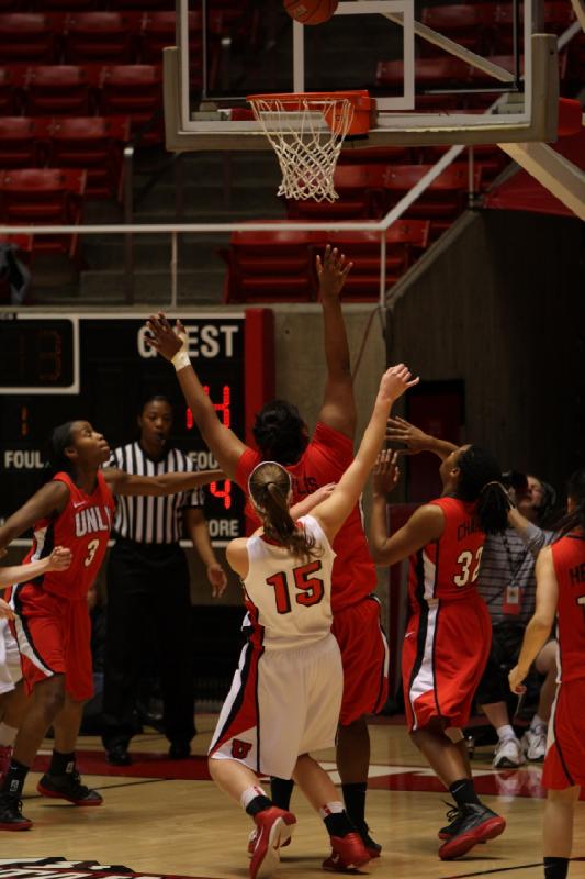 2011-02-01 20:21:57 ** Basketball, Damenbasketball, Michelle Plouffe, UNLV, Utah Utes ** 