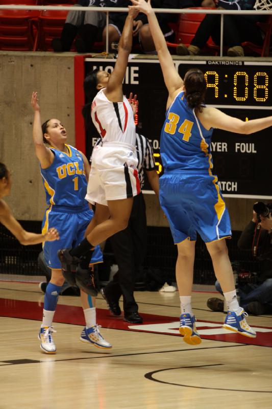 2012-01-26 18:59:53 ** Basketball, Damenbasketball, Janita Badon, UCLA, Utah Utes ** 