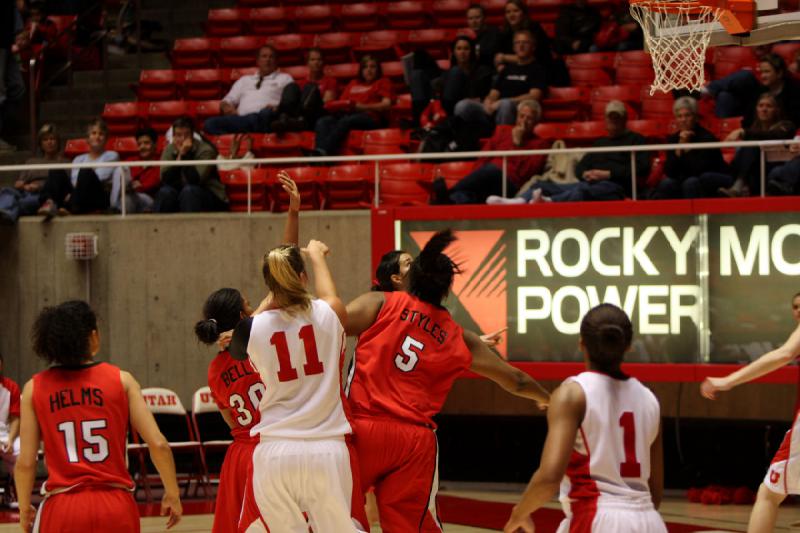2010-01-16 16:05:32 ** Basketball, Damenbasketball, Janita Badon, Taryn Wicijowski, UNLV, Utah Utes ** 