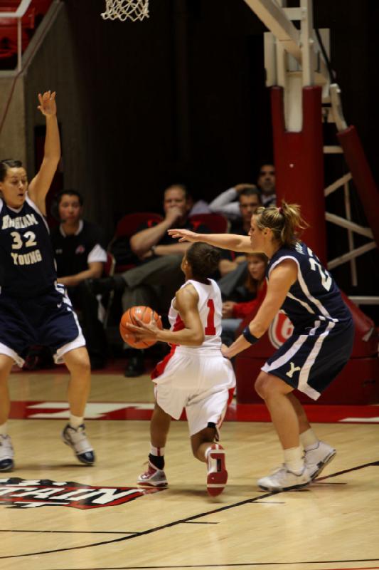 2010-01-30 15:17:02 ** Basketball, BYU, Damenbasketball, Janita Badon, Utah Utes ** 