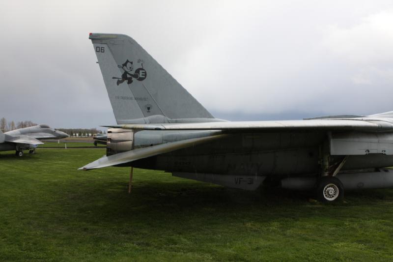 2011-03-26 16:55:20 ** Evergreen Aviation & Space Museum ** 
