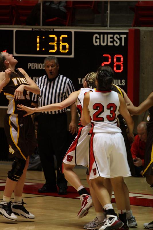 2011-01-15 15:42:43 ** Basketball, Brittany Knighton, Diana Rolniak, Utah Utes, Women's Basketball, Wyoming ** 