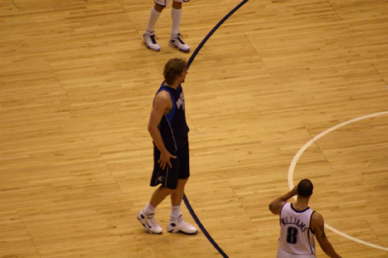 2008-03-03 20:08:06 ** Basketball, Utah Jazz ** Dirk Nowitzki.