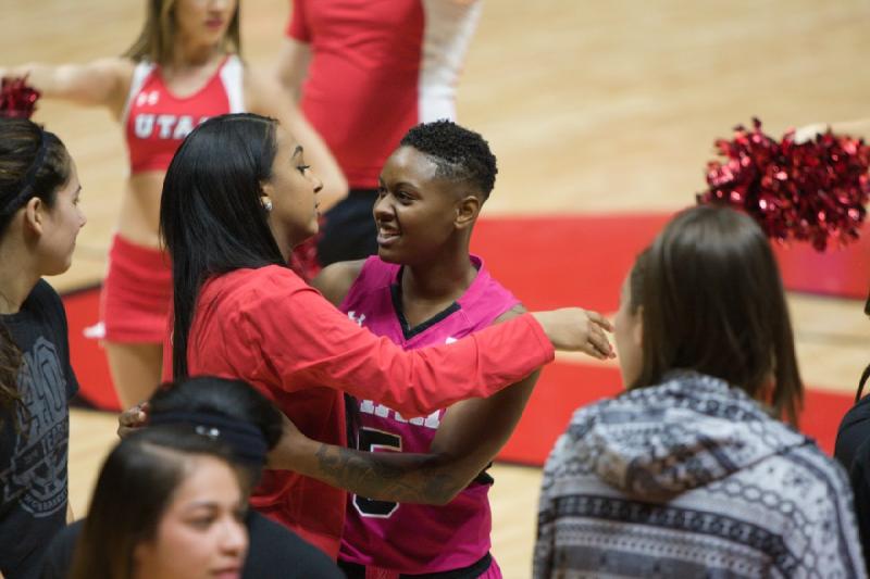 2015-02-20 19:00:04 ** Basketball, Cheyenne Wilson, Damenbasketball, Devri Owens, Emily Potter, Gabrielle Bowie, Malia Nawahine, Nakia Arquette, Oregon, Utah Utes ** 