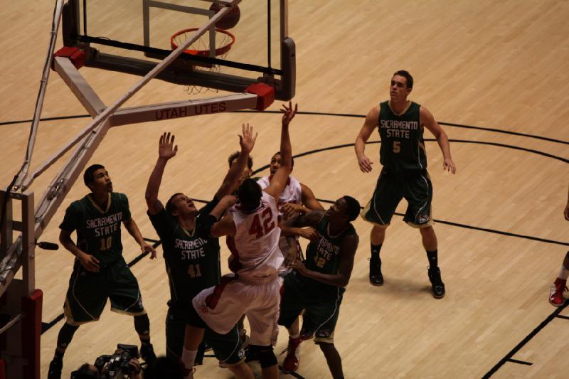 2012-11-16 20:03:48 ** Basketball, Men's Basketball, Sacramento State, Utah Utes ** 