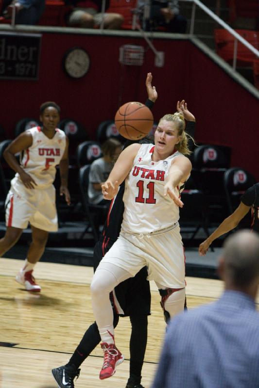 2014-12-06 16:12:43 ** Basketball, Cheyenne Wilson, Taryn Wicijowski, UNLV, Utah Utes, Women's Basketball ** 