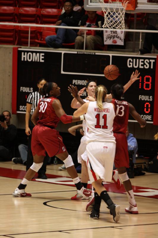 2012-01-12 19:24:51 ** Basketball, Michelle Plouffe, Stanford, Taryn Wicijowski, Utah Utes, Women's Basketball ** 