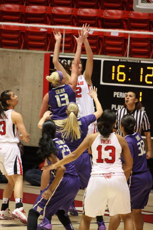 2014-02-16 15:05:06 ** Basketball, Devri Owens, Emily Potter, Malia Nawahine, Utah Utes, Washington, Women's Basketball ** 