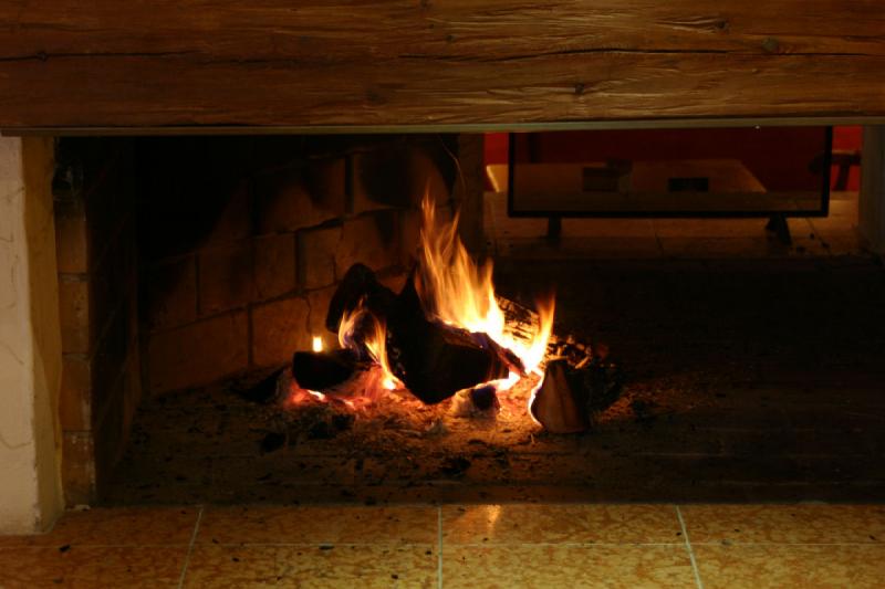 2005-08-20 17:17:12 ** Germany, Munich ** Fireplace inside our hotel. 2005-08-20 17:17:12 ** Germany, Munich ** Fireplace inside our hotel.