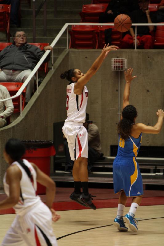 2012-01-26 19:19:49 ** Basketball, Iwalani Rodrigues, Janita Badon, UCLA, Utah Utes, Women's Basketball ** 