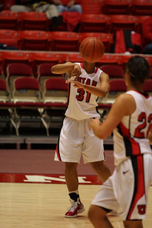 2010-12-20 20:45:07 ** Basketball, Brittany Knighton, Ciera Dunbar, Damenbasketball, Southern Oregon, Utah Utes ** 