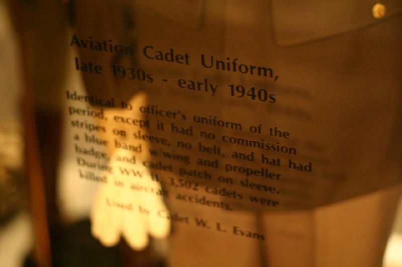 2007-04-08 14:48:24 ** Air Force, Hill AFB, Utah ** Description of a uniform of a aviation cadet.