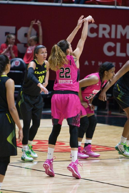 2015-02-20 19:13:56 ** Basketball, Damenbasketball, Danielle Rodriguez, Oregon, Tanaeya Boclair, Utah Utes ** 