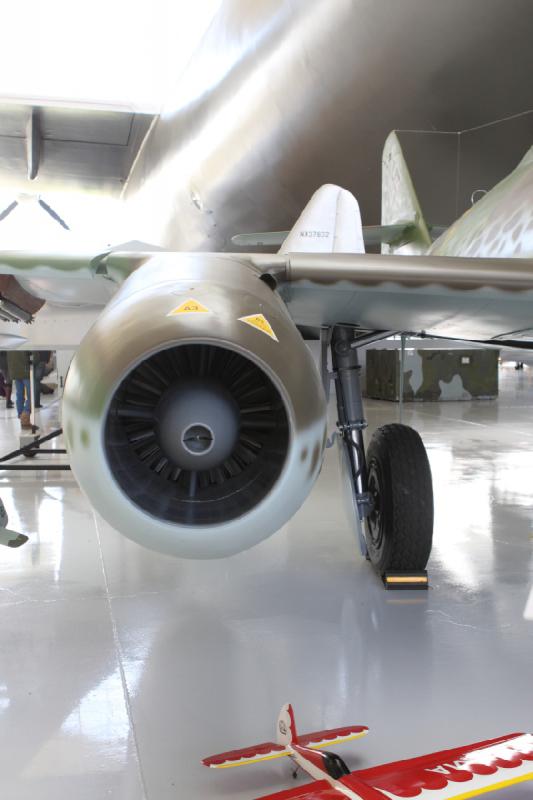 2011-03-26 15:29:58 ** Evergreen Aviation & Space Museum ** Engine of the Messerschmitt Me-262A-1 Schwalbe.