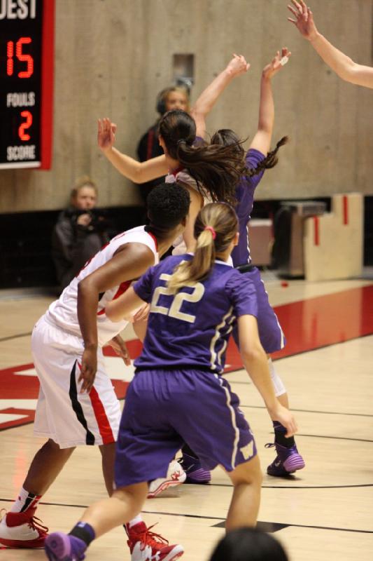 2014-02-16 15:21:09 ** Basketball, Cheyenne Wilson, Malia Nawahine, Utah Utes, Washington, Women's Basketball ** 