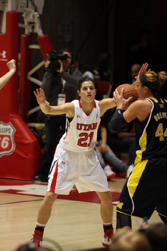 2012-11-16 17:55:14 ** Basketball, Chelsea Bridgewater, Michigan, Utah Utes, Women's Basketball ** 