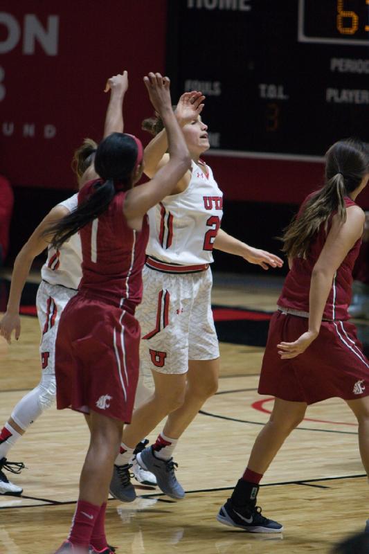 2016-01-02 18:10:09 ** Basketball, Damenbasketball, Danielle Rodriguez, Katie Kuklok, Utah Utes, Washington State ** 