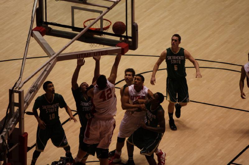 2012-11-16 20:03:48 ** Basketball, Men's Basketball, Sacramento State, Utah Utes ** 