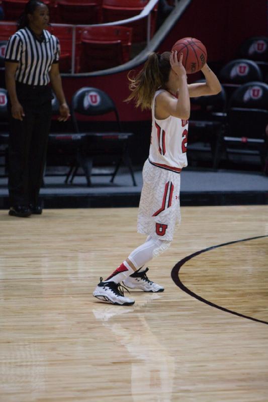 2016-01-04 18:25:02 ** Basketball, Damenbasketball, Danielle Rodriguez, Utah Utes, Washington ** 