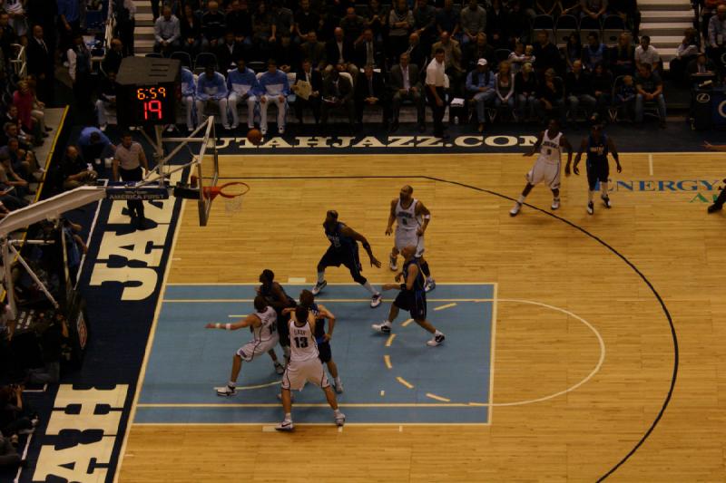 2008-03-03 19:23:38 ** Basketball, Utah Jazz ** The ball on its way to the basket.