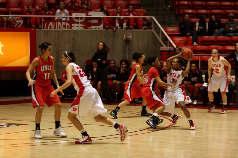 2010-01-16 15:01:31 ** Basketball, Halie Sawyer, Janita Badon, Kalee Whipple, UNLV, Utah Utes, Women's Basketball ** 