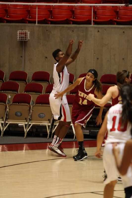 2013-11-08 20:59:11 ** Basketball, Cheyenne Wilson, Nakia Arquette, University of Denver, Utah Utes, Women's Basketball ** 